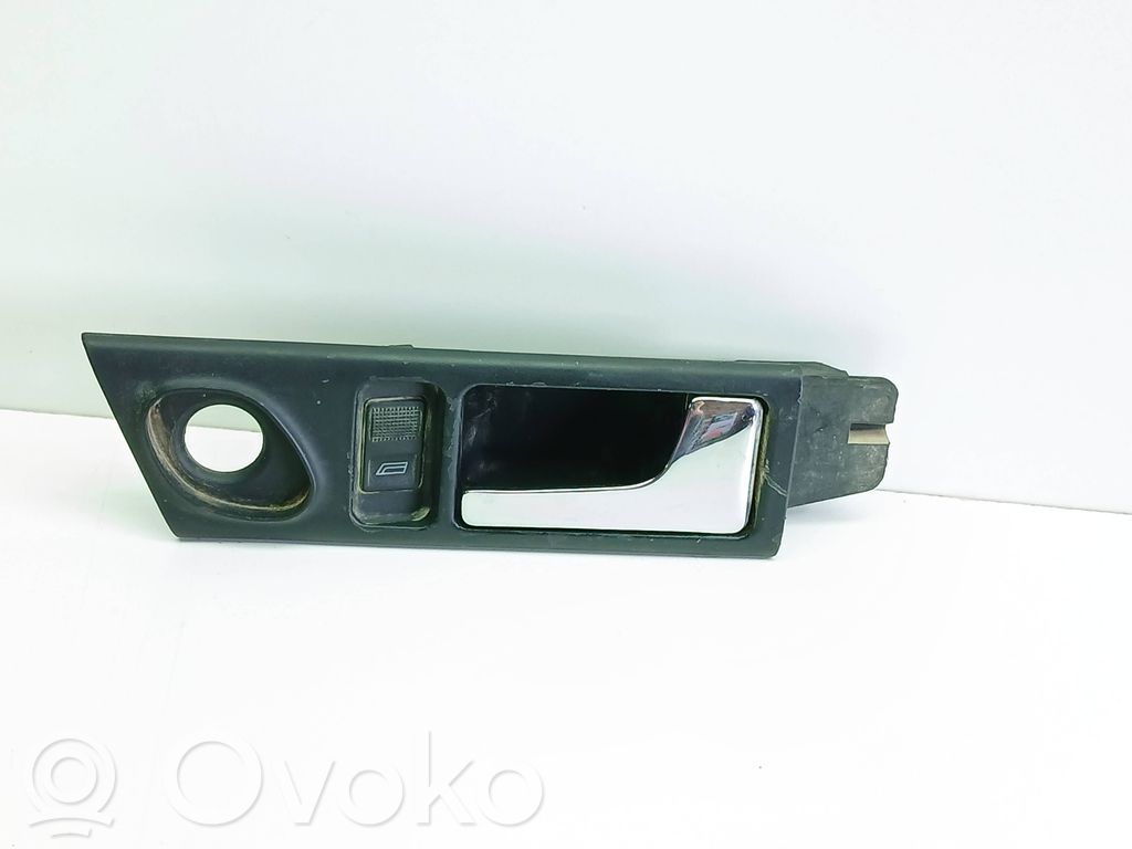 Audi A6 S6 C4 4A Manecilla interna puerta trasera 