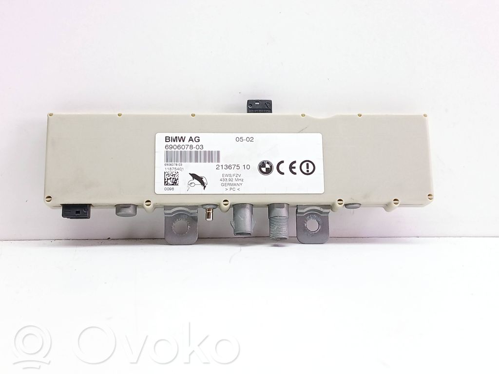 BMW 5 E39 Antenos stiprintuvas 