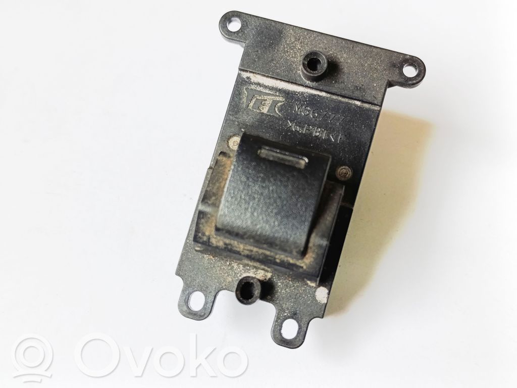 Honda Fit Electric window control switch 