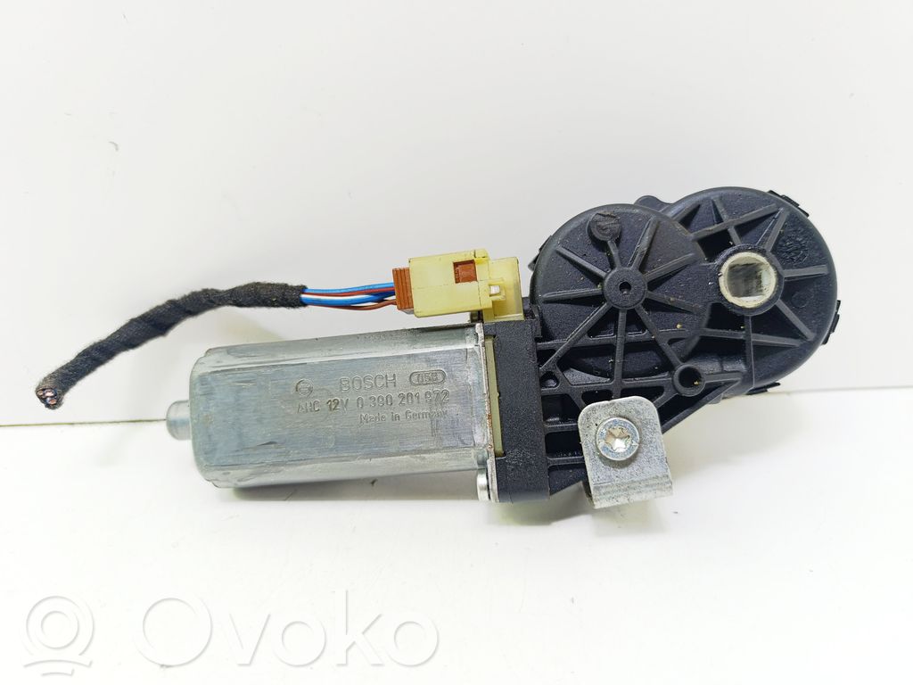 Motor de ajuste del asiento   0390201972
