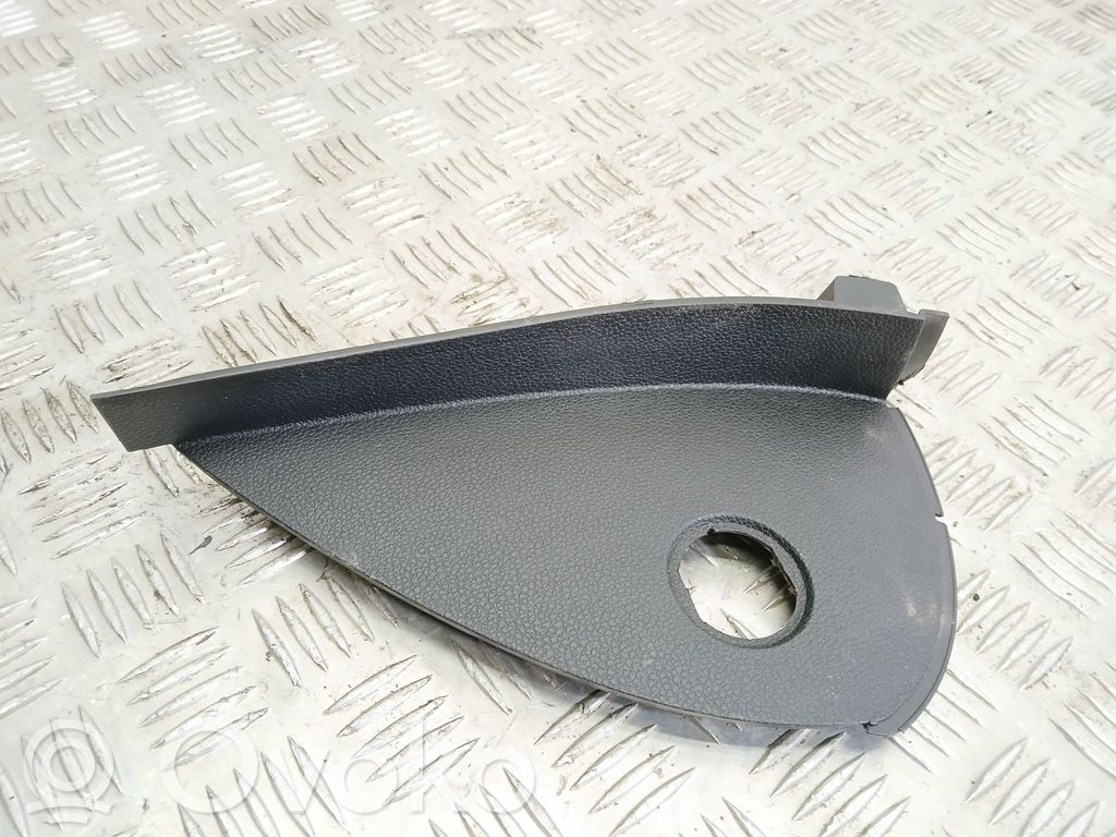 BMW 1 E82 E88 Dashboard side end trim 