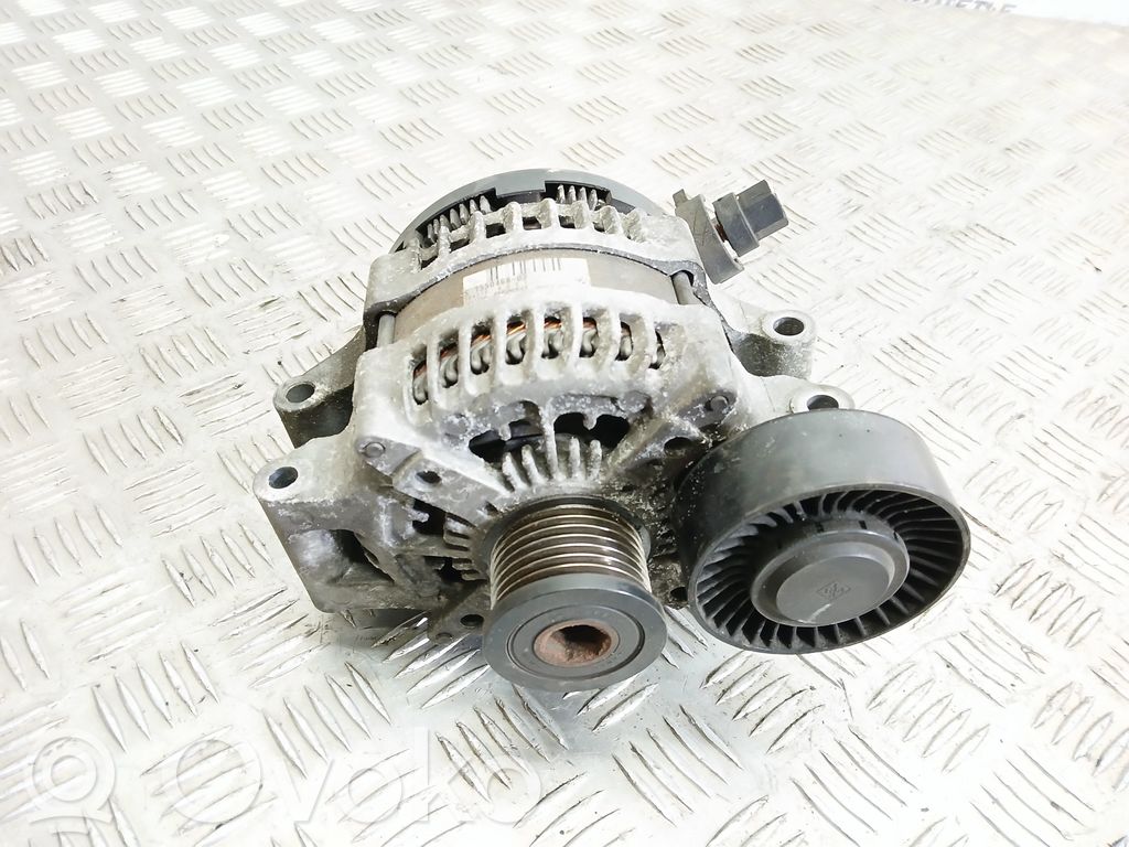 BMW 1 E82 E88 Ģenerators 