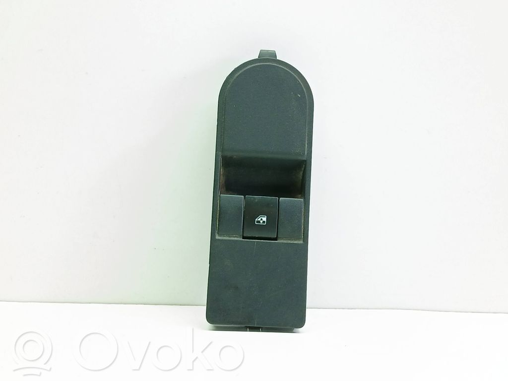 Opel Astra H Electric window control switch 