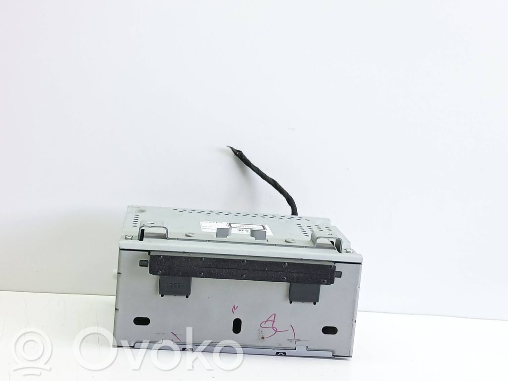 Ford Fiesta Unitate principală radio/CD/DVD/GPS 