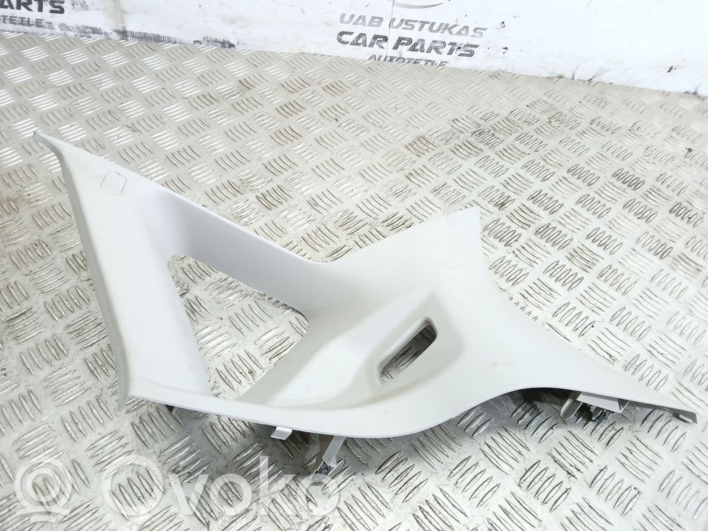 Capac stâlp (D) (superior)   D1BBA31010A