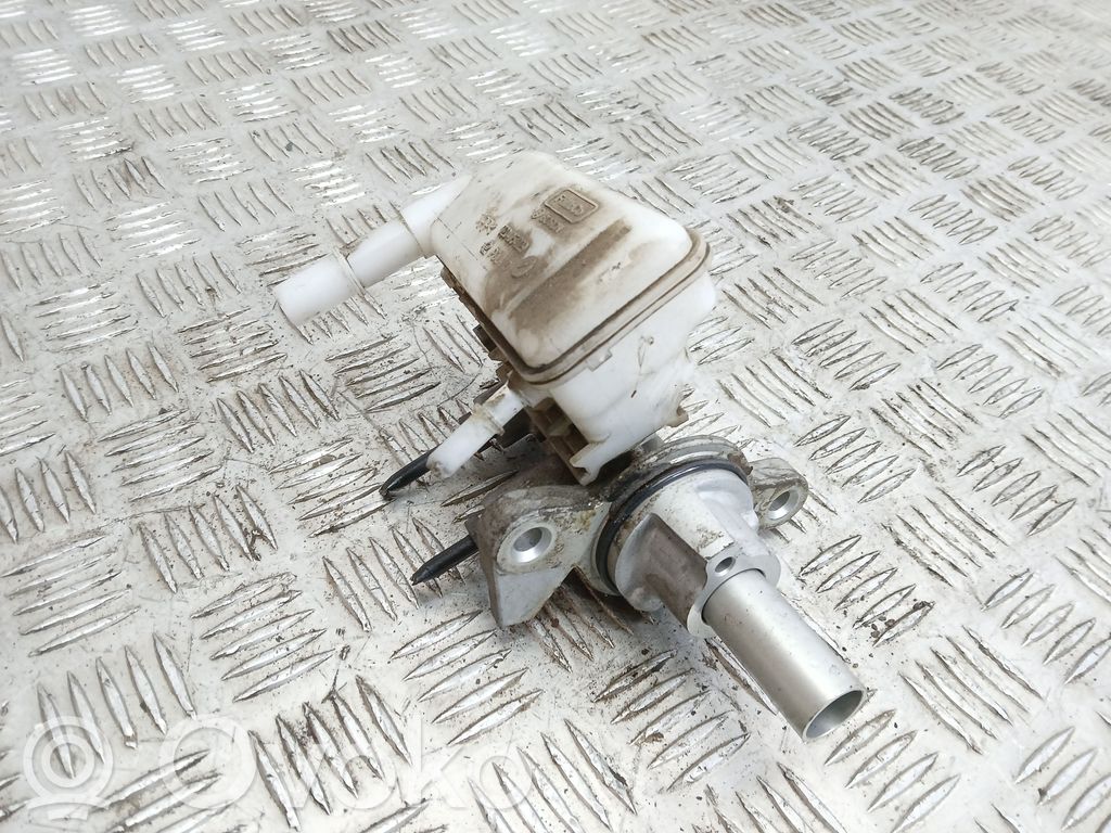 Ford Fiesta Master brake cylinder 