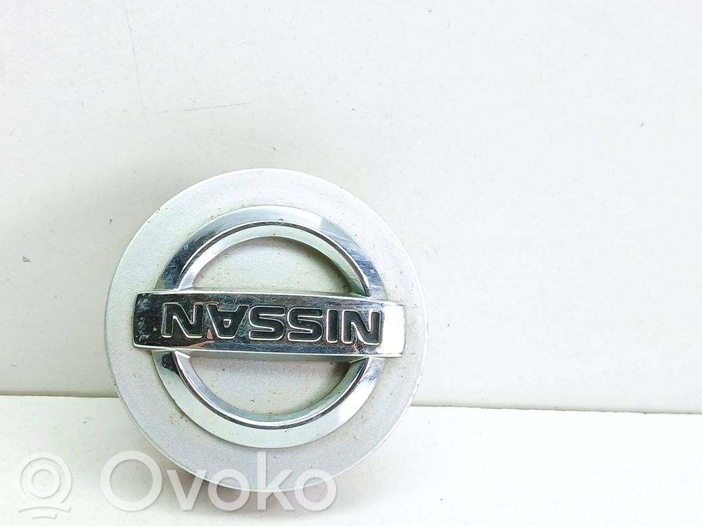 Nissan Almera Tino Original wheel cap 