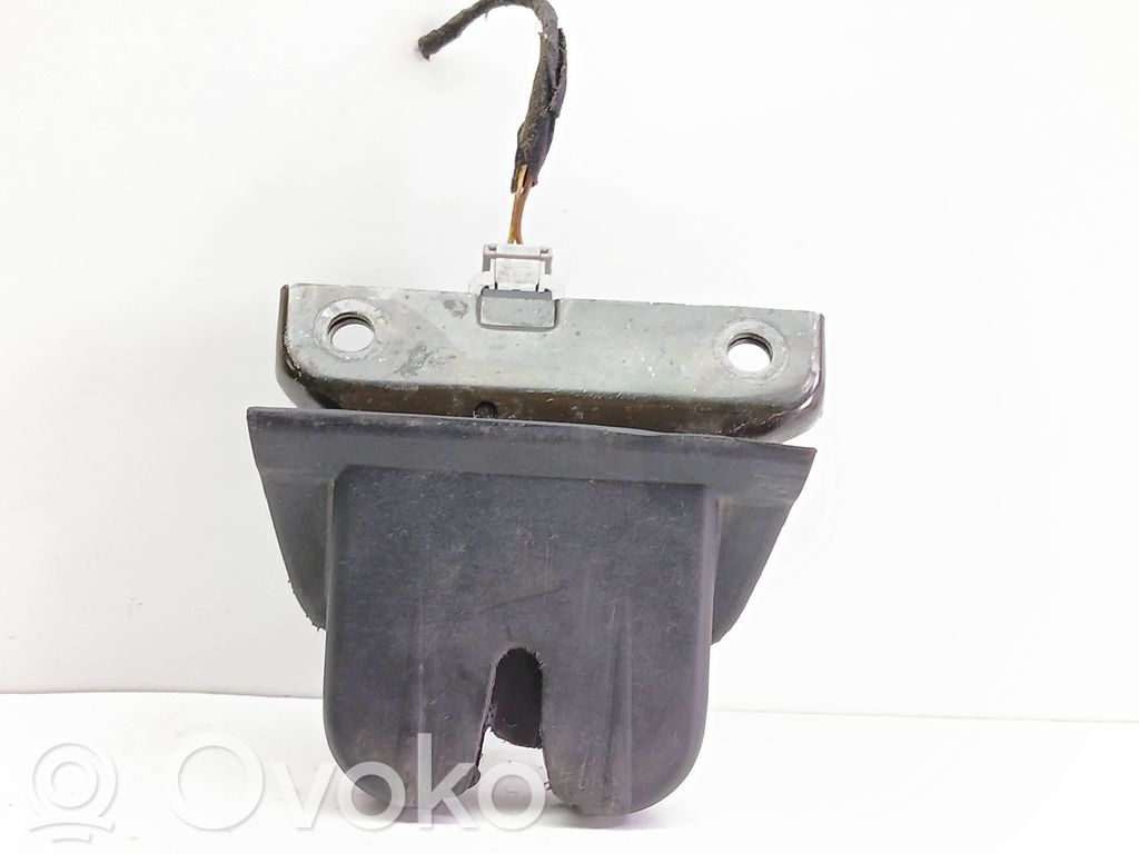 Audi A6 S6 C5 4B Tailgate/trunk/boot lock/catch/latch 