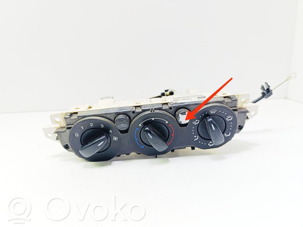 Ford C-MAX I Climate control unit 