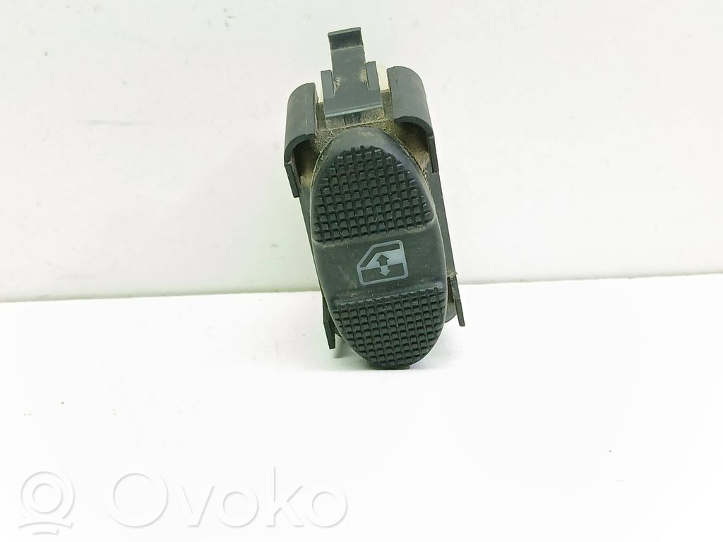 Electric window control switch   7M0959855A