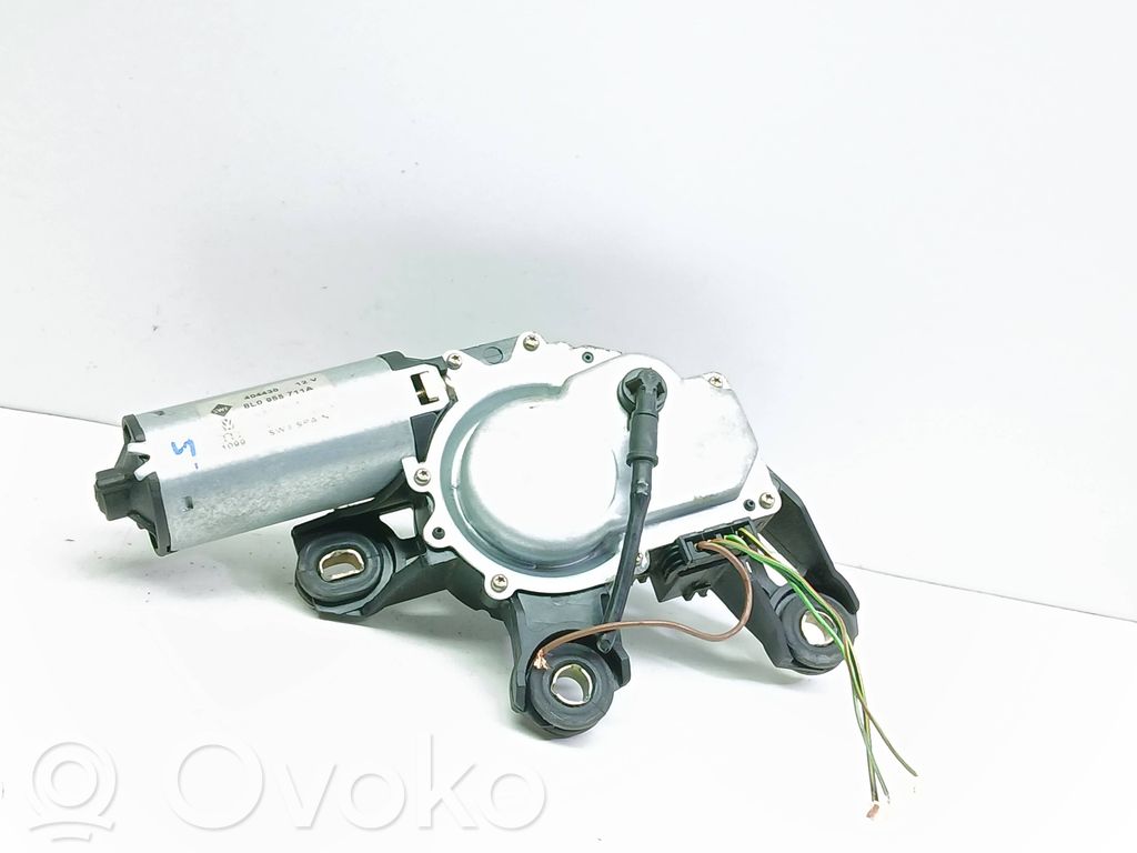 Audi A3 S3 8L Silniczek wycieraczki szyby tylnej 