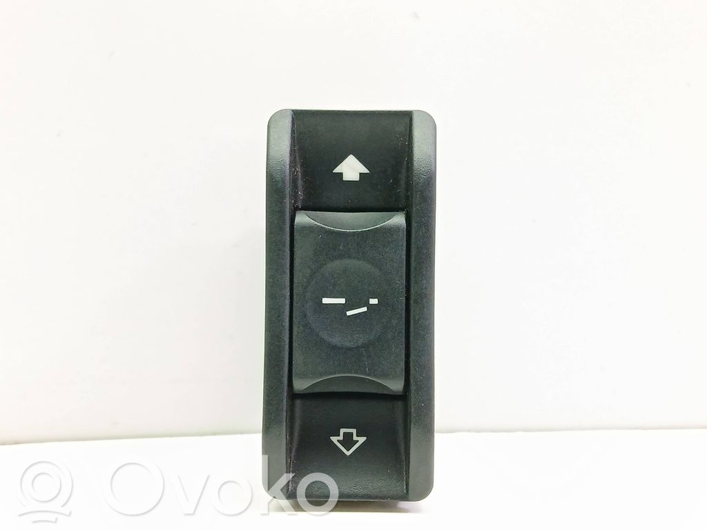 BMW 5 E39 Sunroof switch 
