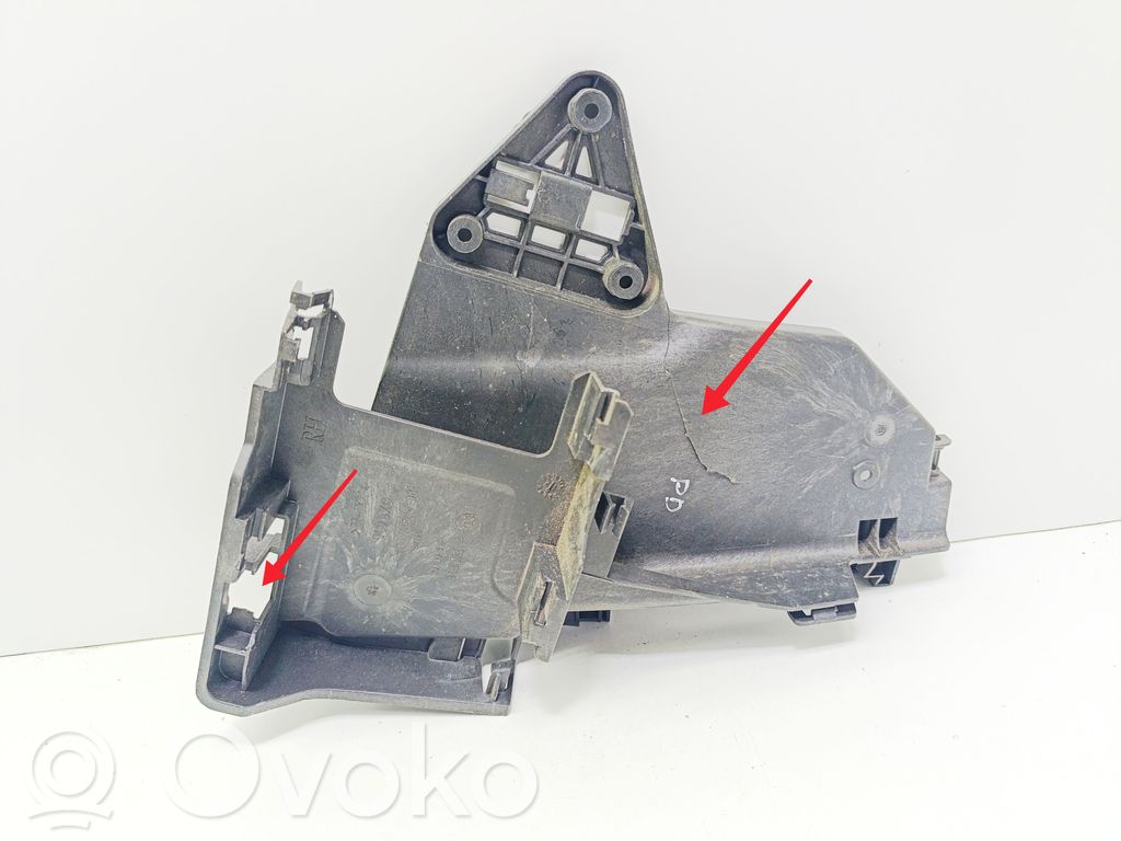 Volvo V60 Kita salono detalė 
