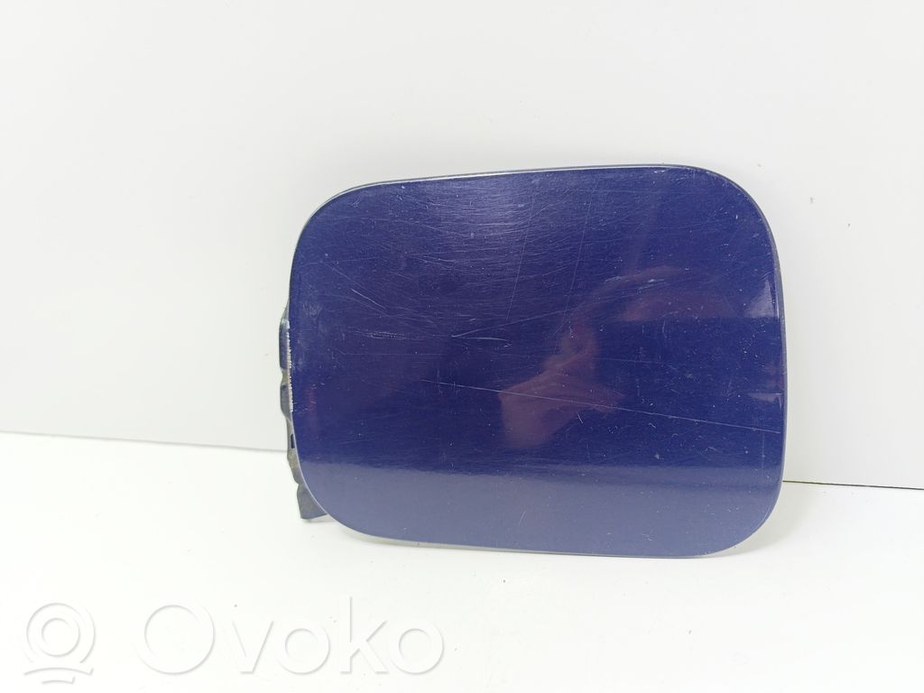 Polttoainesäiliön korkki   8D0010139D