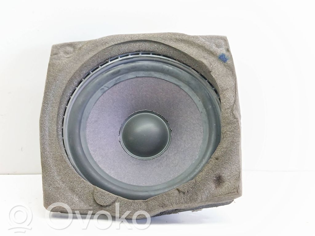 BMW 5 E39 Etuoven kaiutin 