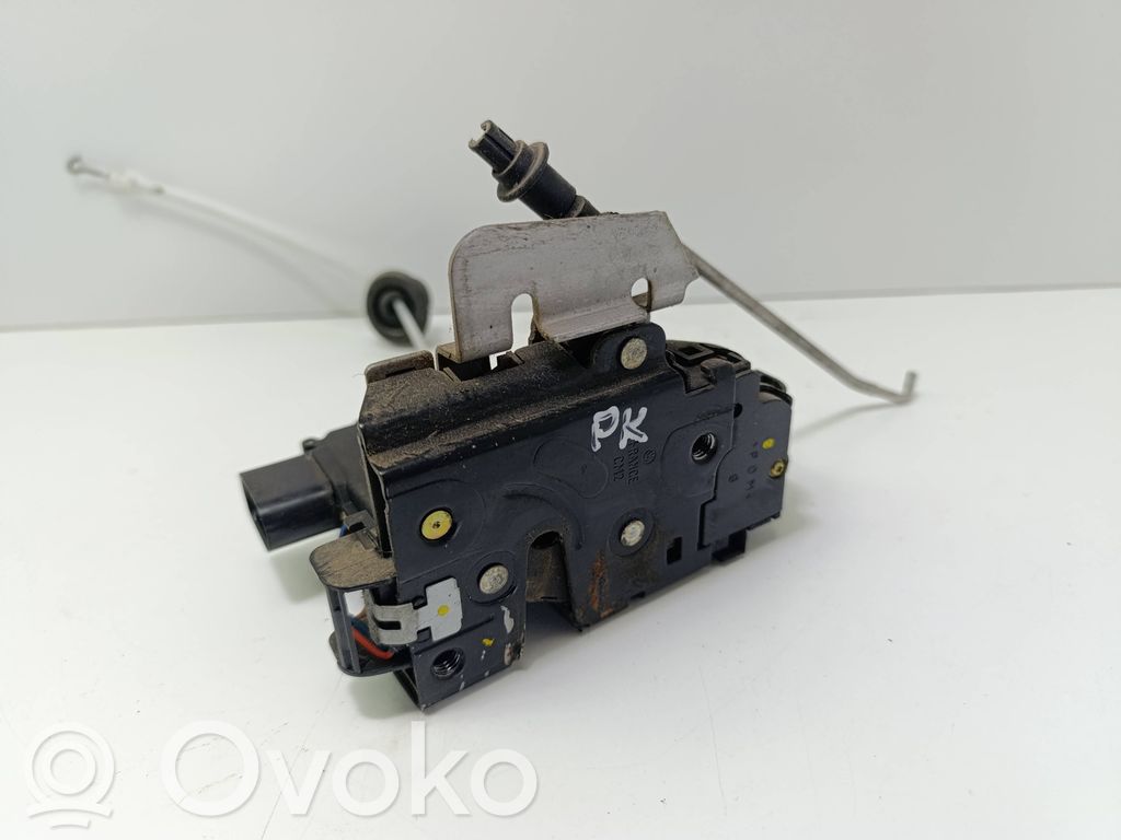 Audi A4 S4 B6 8E 8H Etuoven lukko 