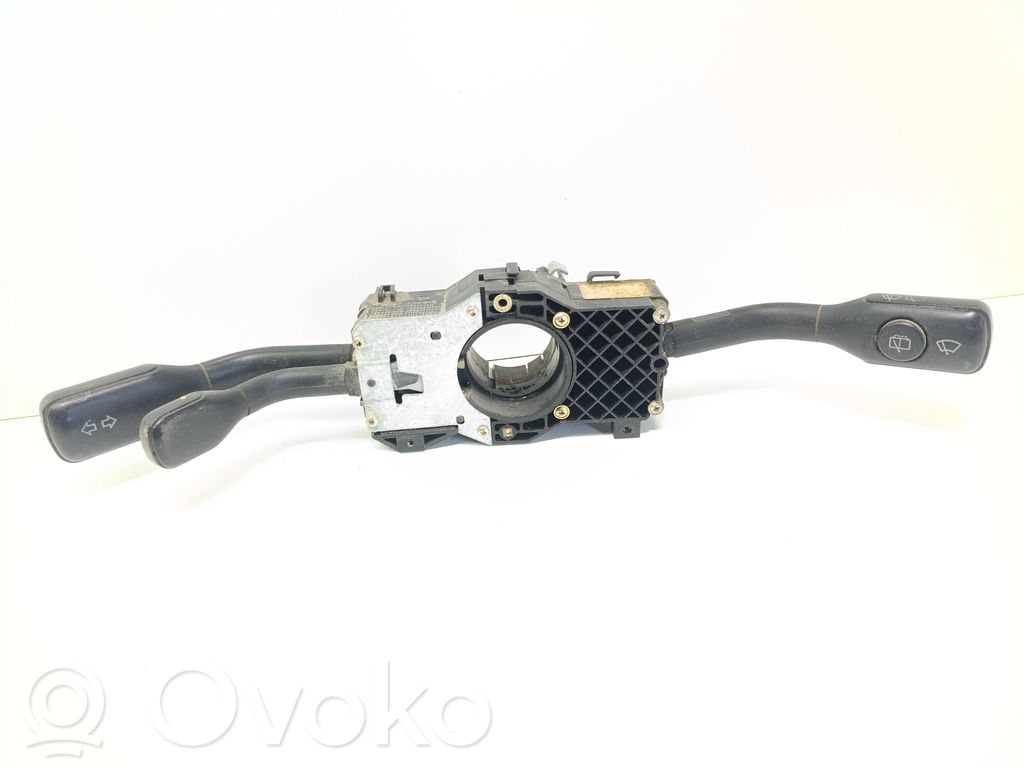Audi A4 S4 B5 8D Commodo, commande essuie-glace/phare 