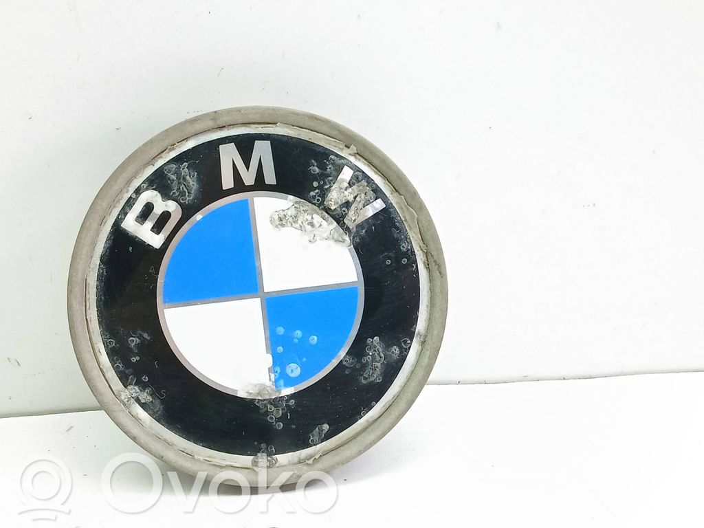 BMW 3 E46 Original wheel cap 