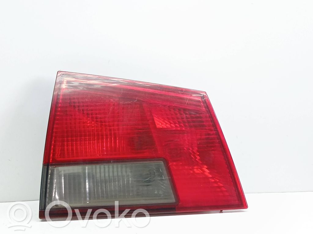 Opel Vectra C Lampy tylnej klapy bagażnika 