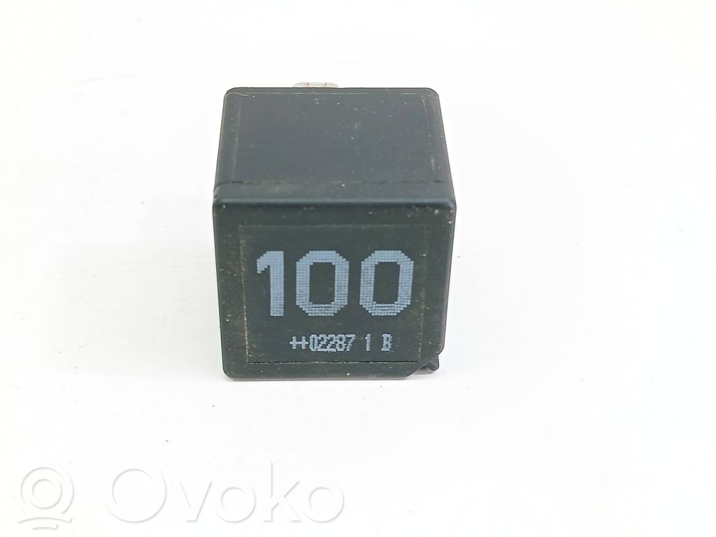 Muu rele   7M0951253A,95VW10K705CA