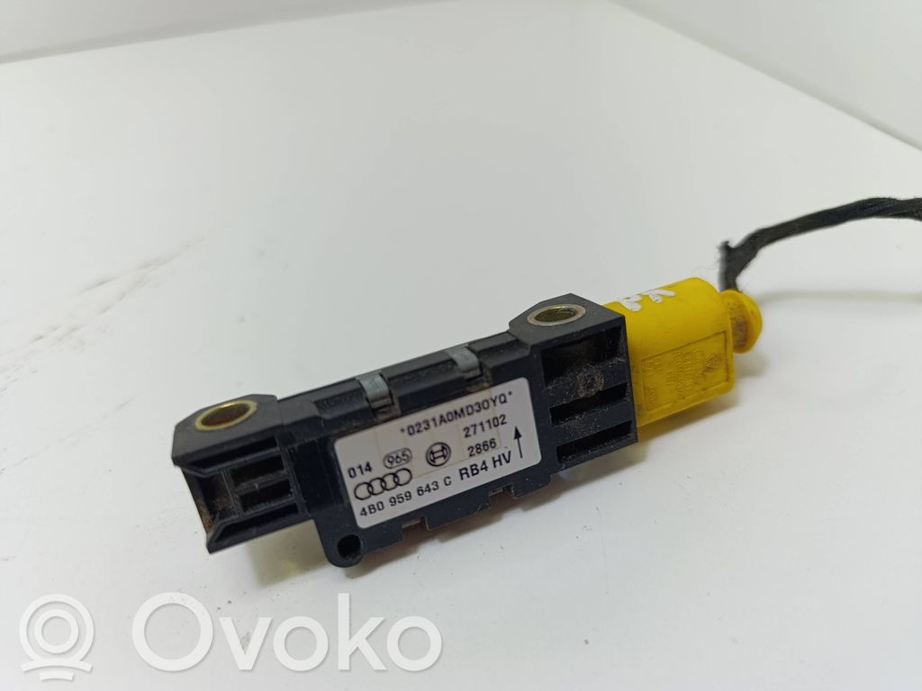 Sensor impacto/accidente para activar Airbag   4B0959643C