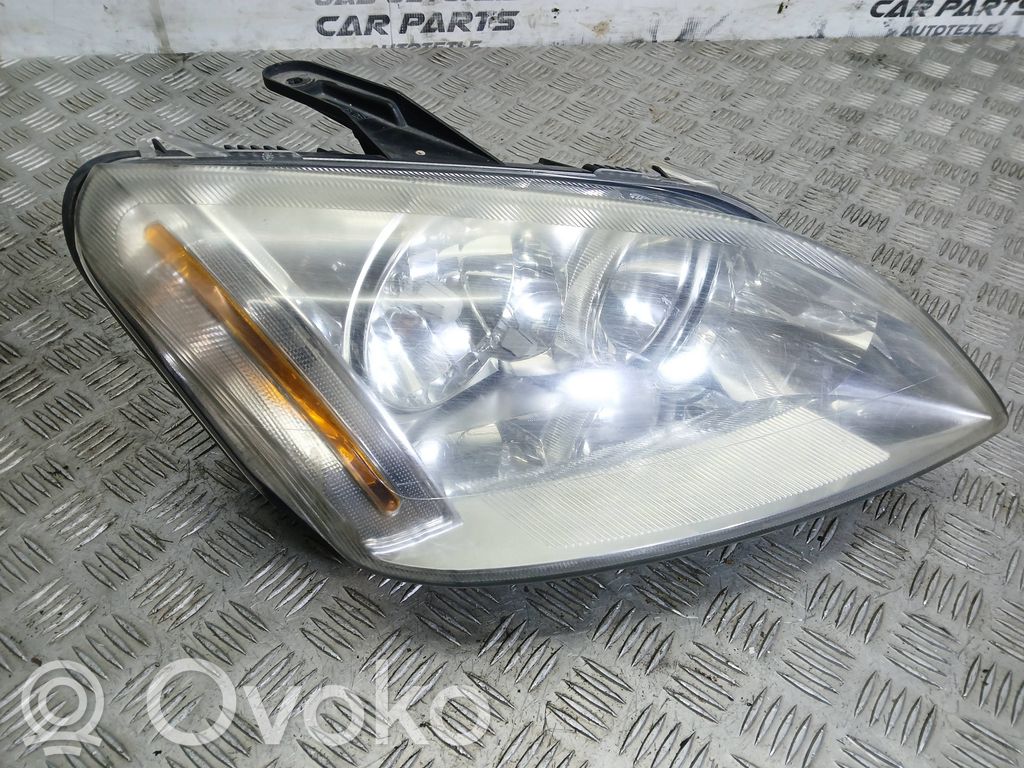 Ford Focus C-MAX Headlight/headlamp 