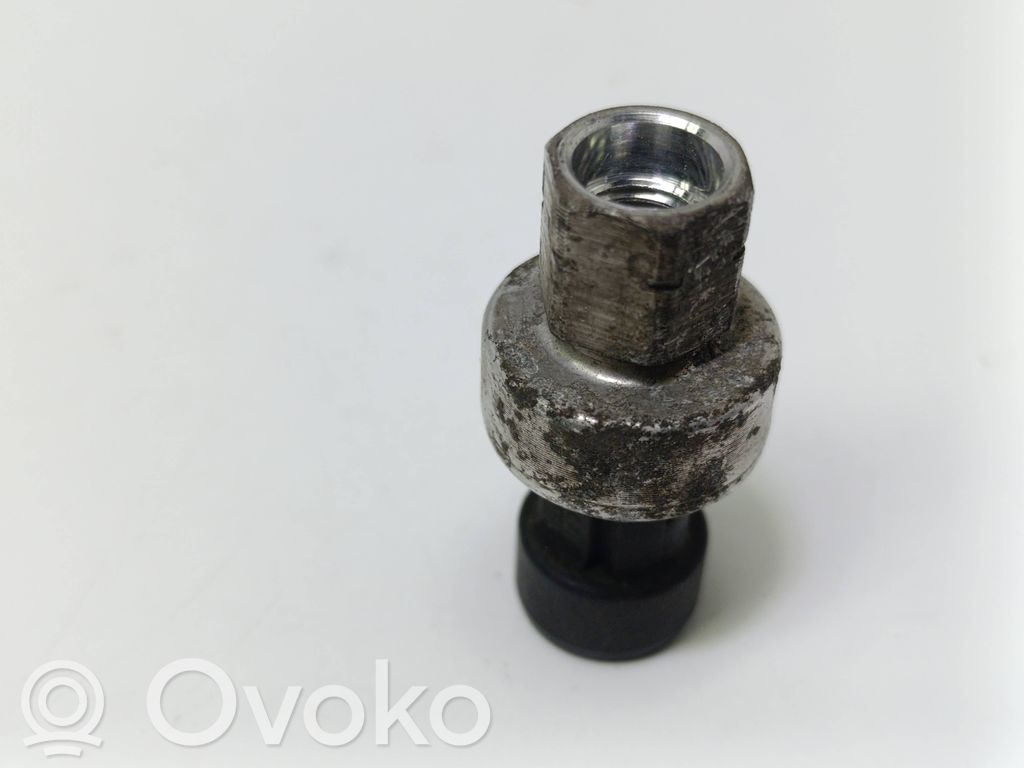 Druckschalter Drucksensor Klimaanlage   09131721