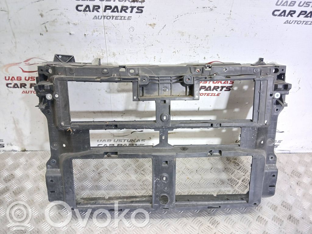 Mazda CX-3 Radiatorių panelė 