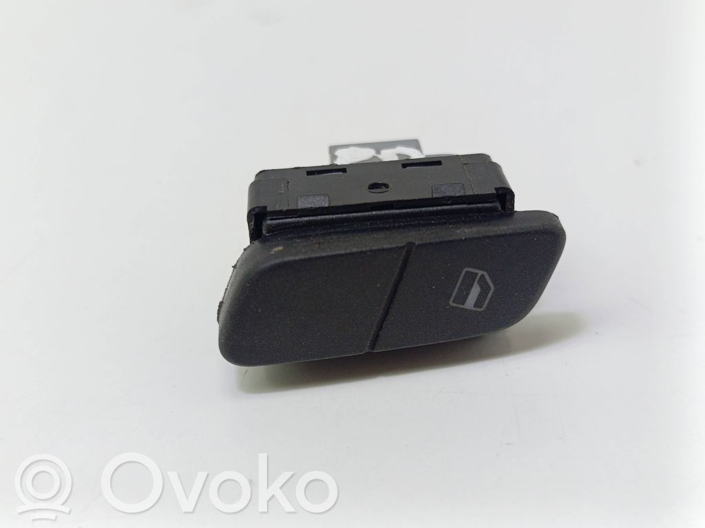 Volkswagen Polo IV 9N3 Comutator comandă geamuri electrice 
