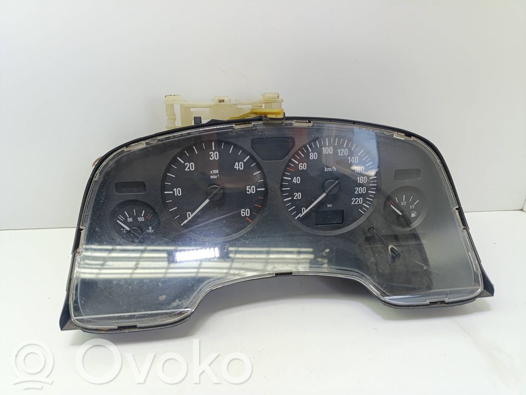 Opel Zafira A Licznik / Prędkościomierz