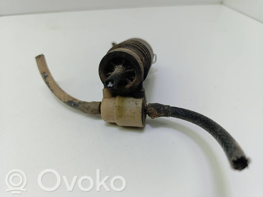 Windscreen/windshield washer pump