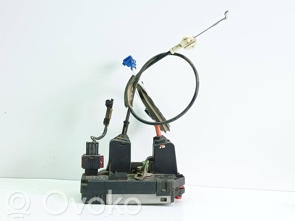 Opel Astra G Takaoven lukko