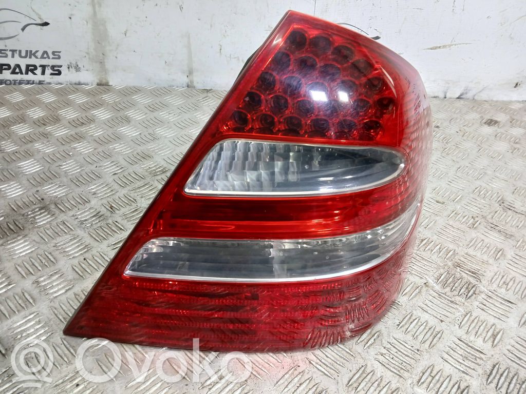 Mercedes-Benz E W211 Luci posteriori
