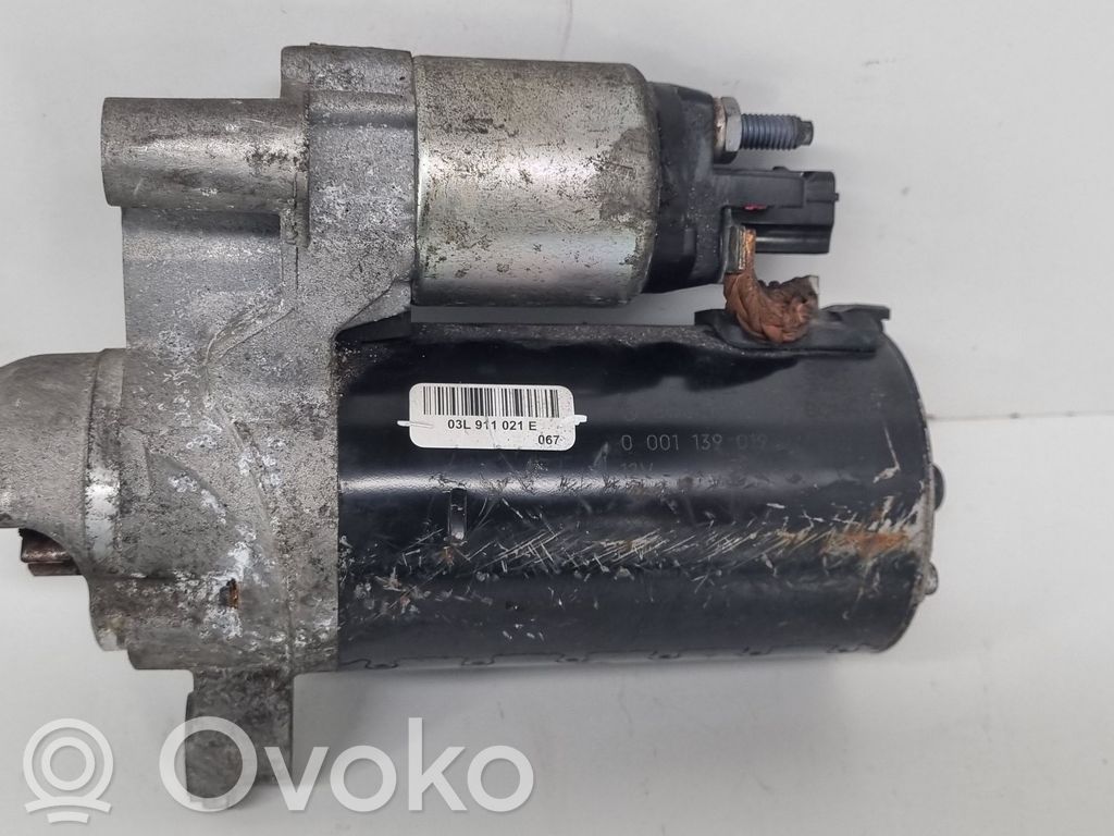 Motor de arranque   03L911021E