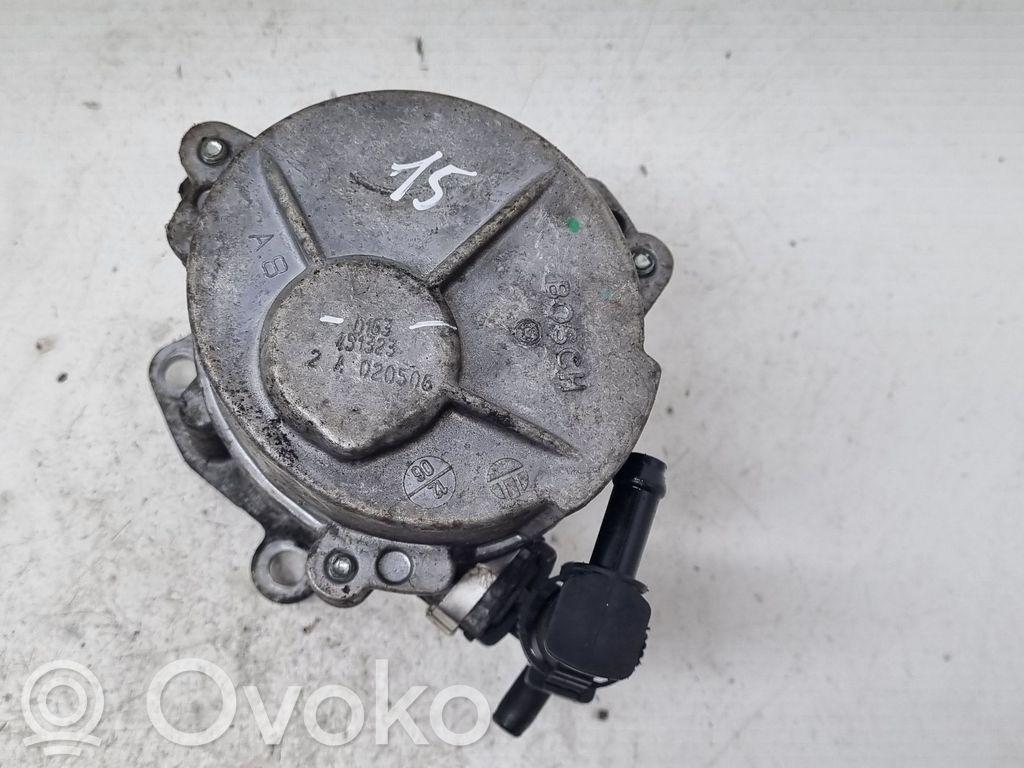 Suzuki Grand Vitara II Vakuumo pompa 
