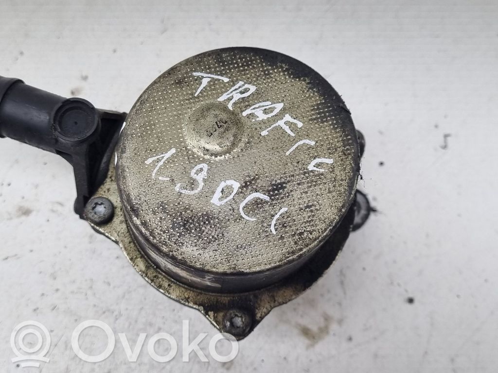 Renault Trafic II (X83) Bomba de vacío 