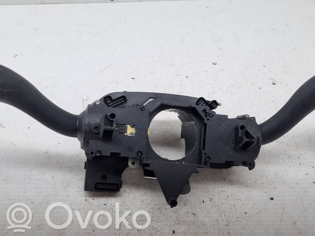 Rokturu komplekts   4E0953549C