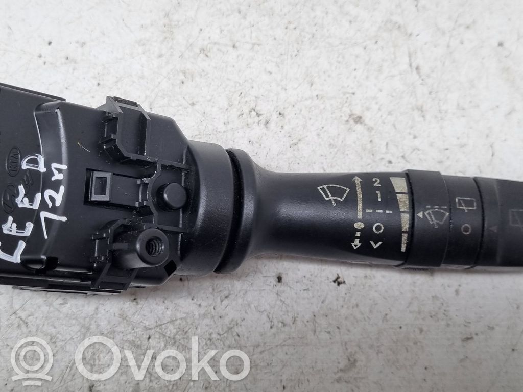 KIA Pro Cee'd I Wiper control stalk 