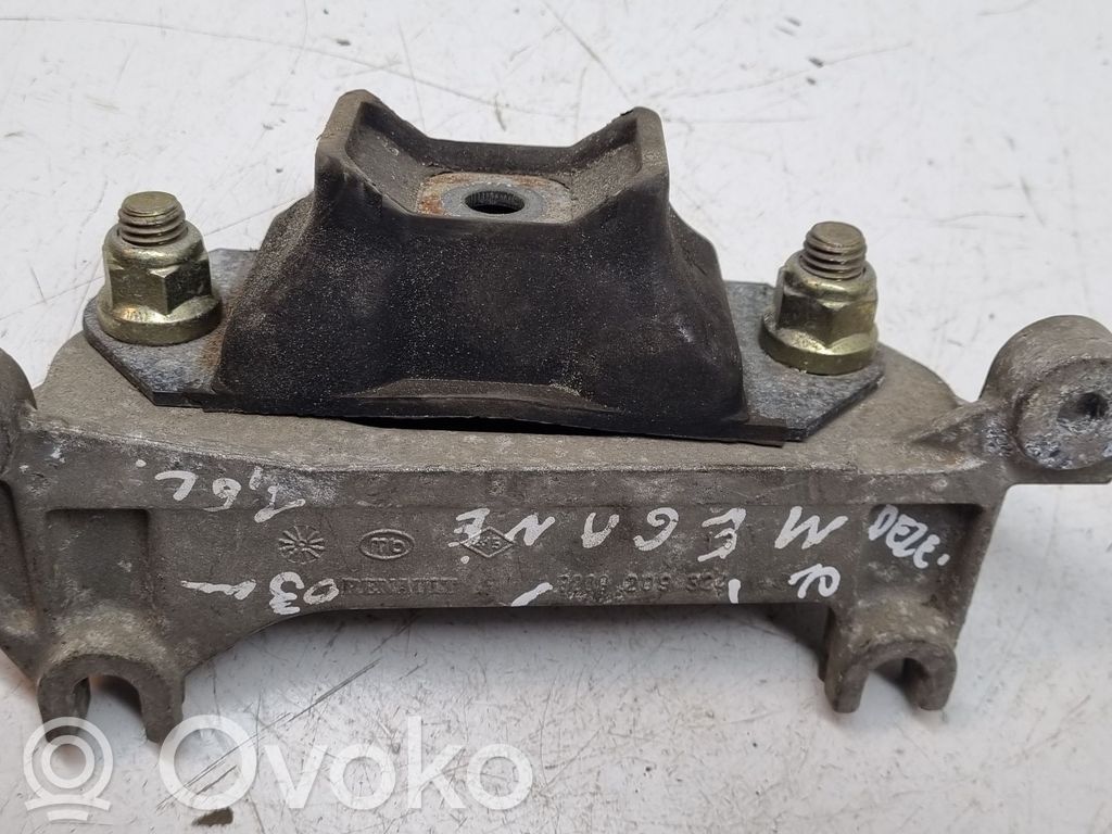 Renault Megane II Gearbox mount 
