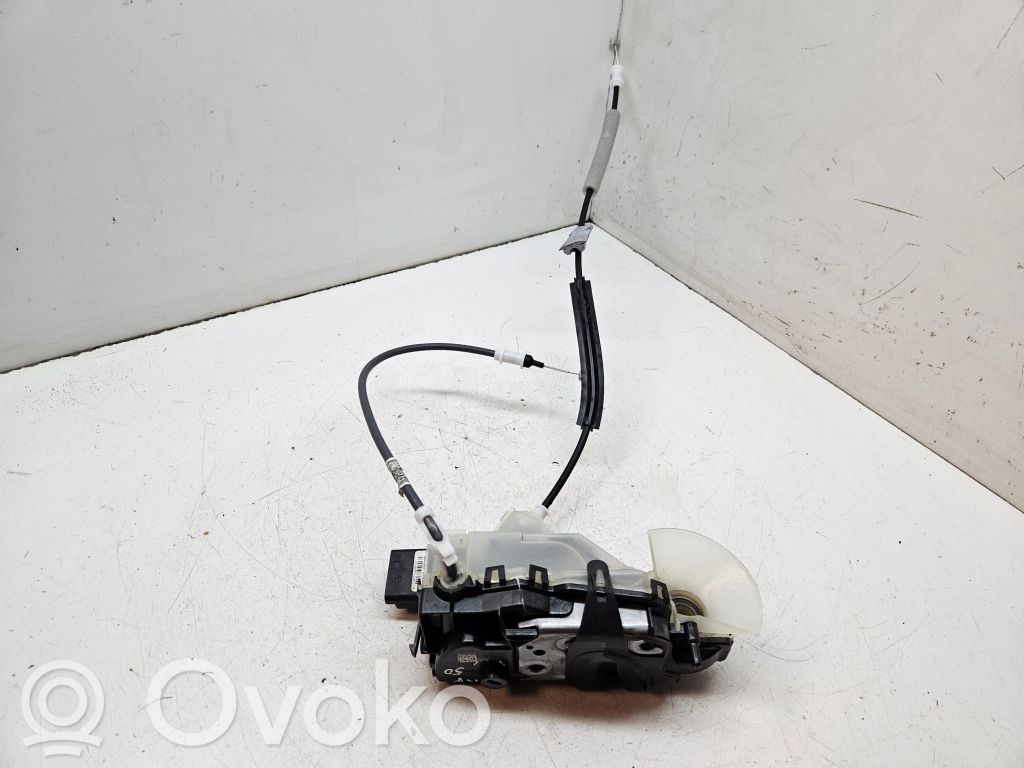Zamek drzwi przednich   279625