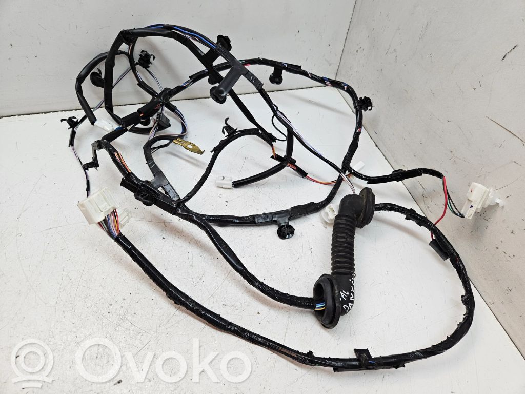 Mitsubishi Eclipse Cross Tailgate/trunk wiring harness 