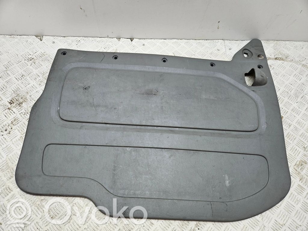 Renault Trafic II (X83) Poszycie / Boczek drzwi bocznych / przesuwnych 