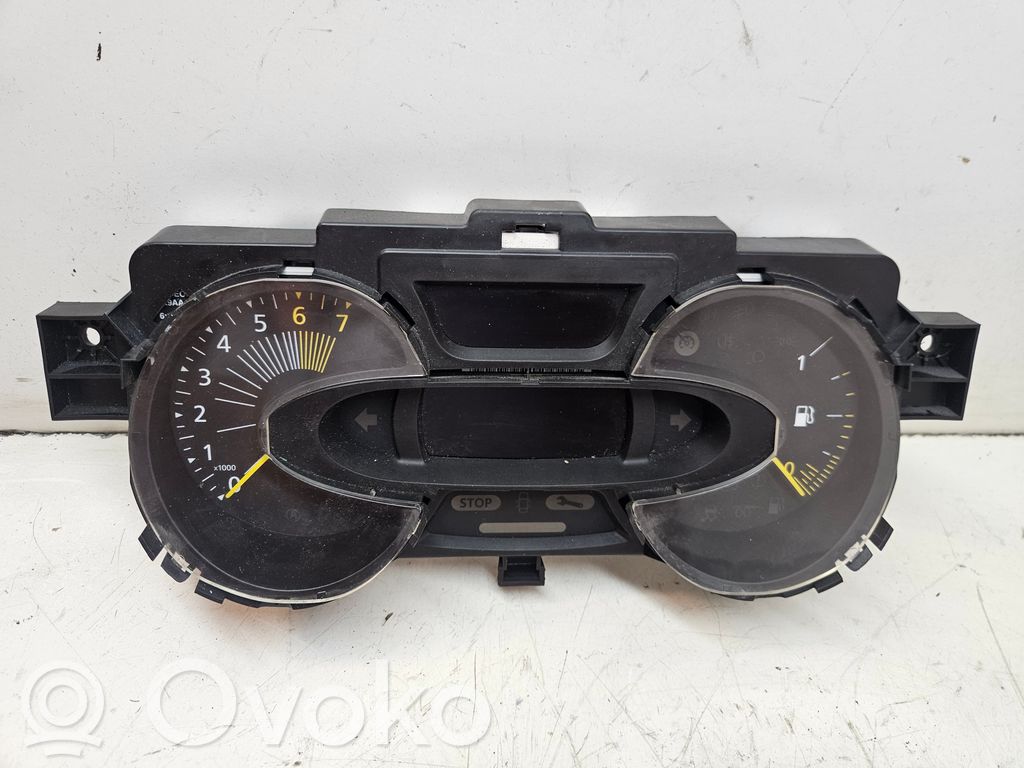 Renault Captur Speedometer (instrument cluster) 