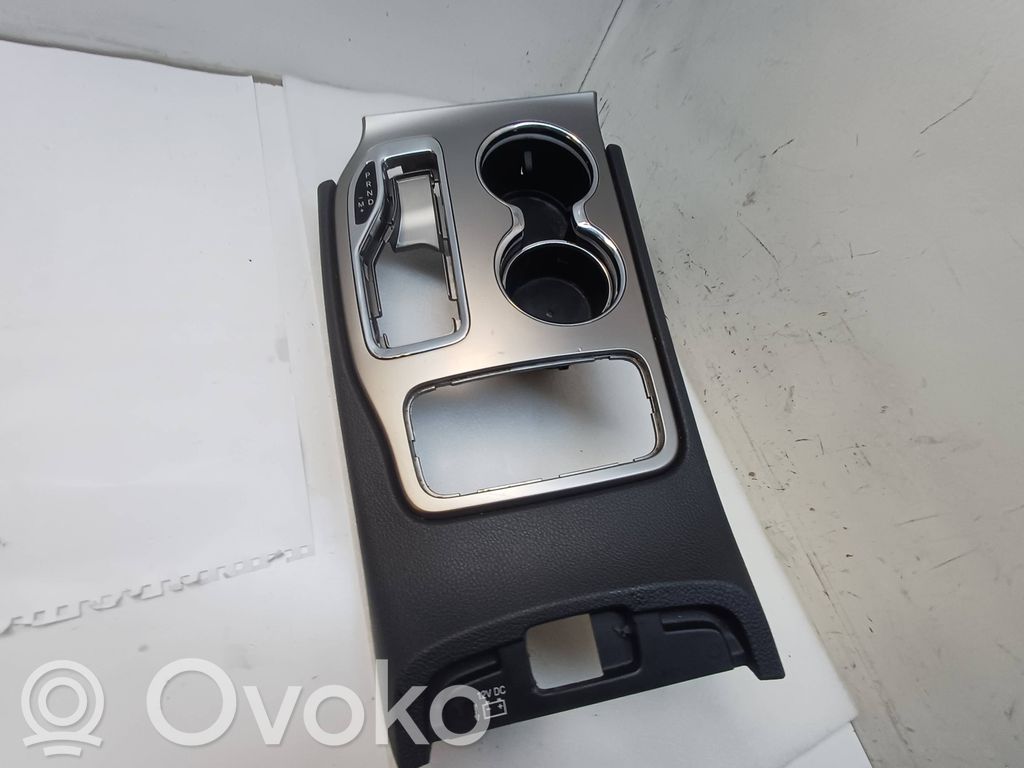 Jeep Grand Cherokee Gear lever shifter trim leather/knob 