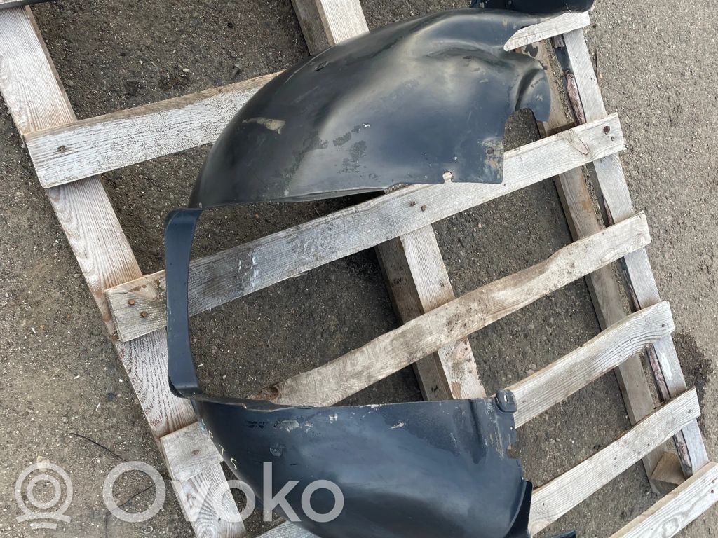 Volkswagen Transporter - Caravelle T5 Rivestimento paraspruzzi passaruota anteriore 