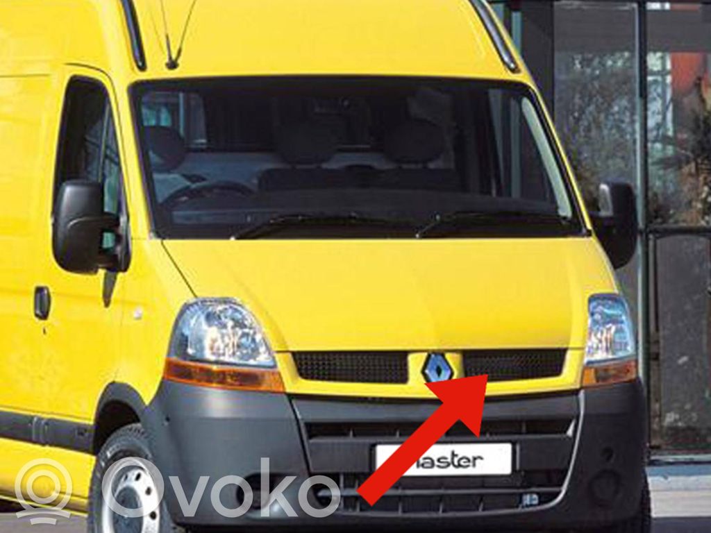 Renault Master II Front bumper upper radiator grill 