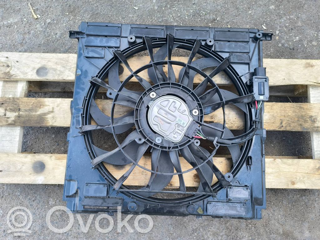 BMW X5 G05 Elektryczny wentylator chłodnicy 
