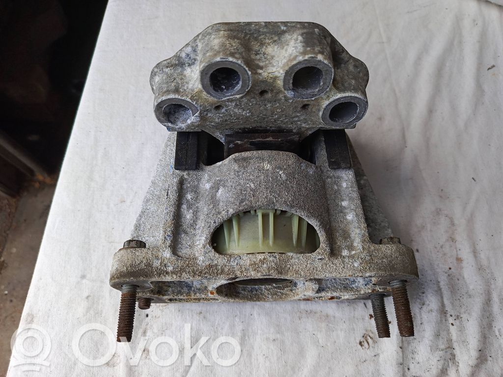 Ford Transit Custom Engine mount bracket 