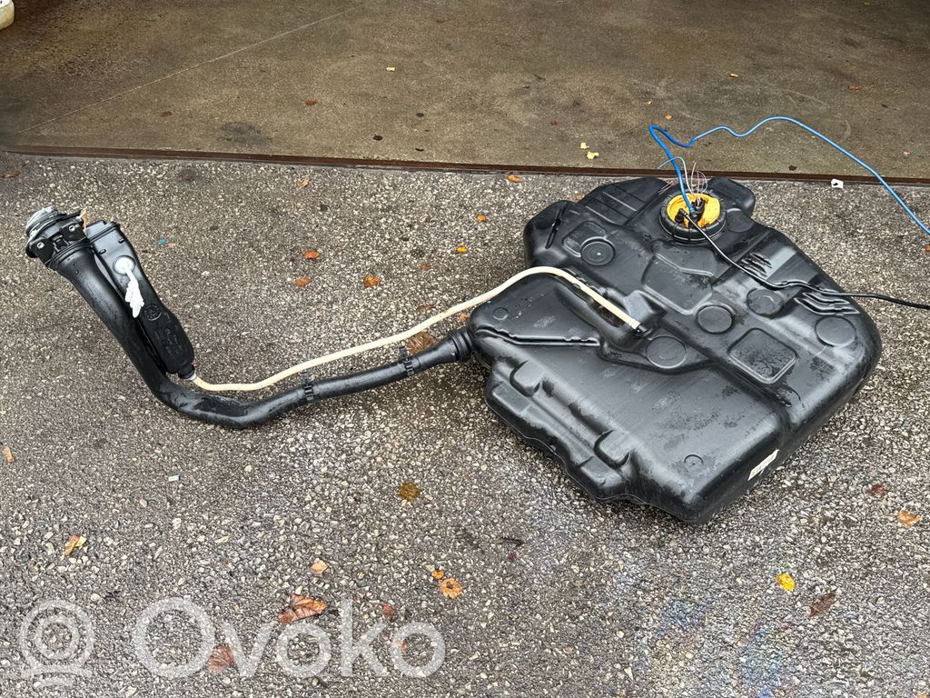 Volkswagen Caddy Polttoainesäiliö 