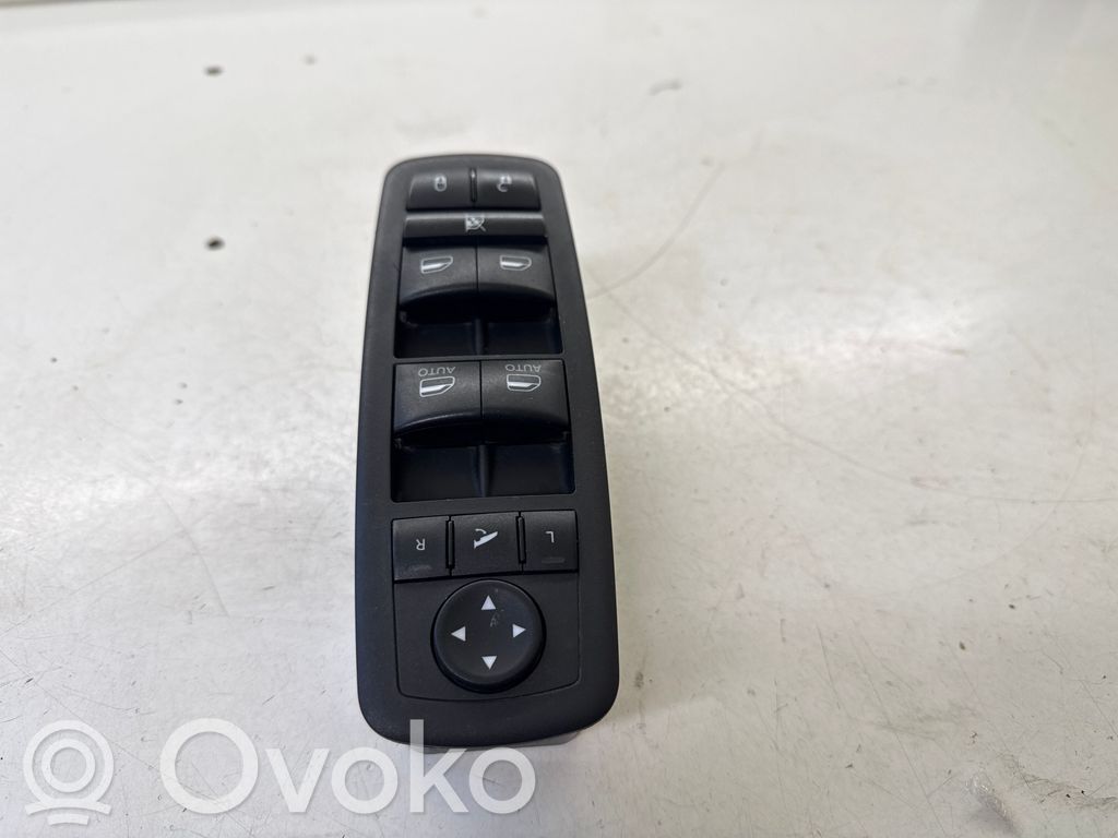 Ram 1500 Electric window control switch 